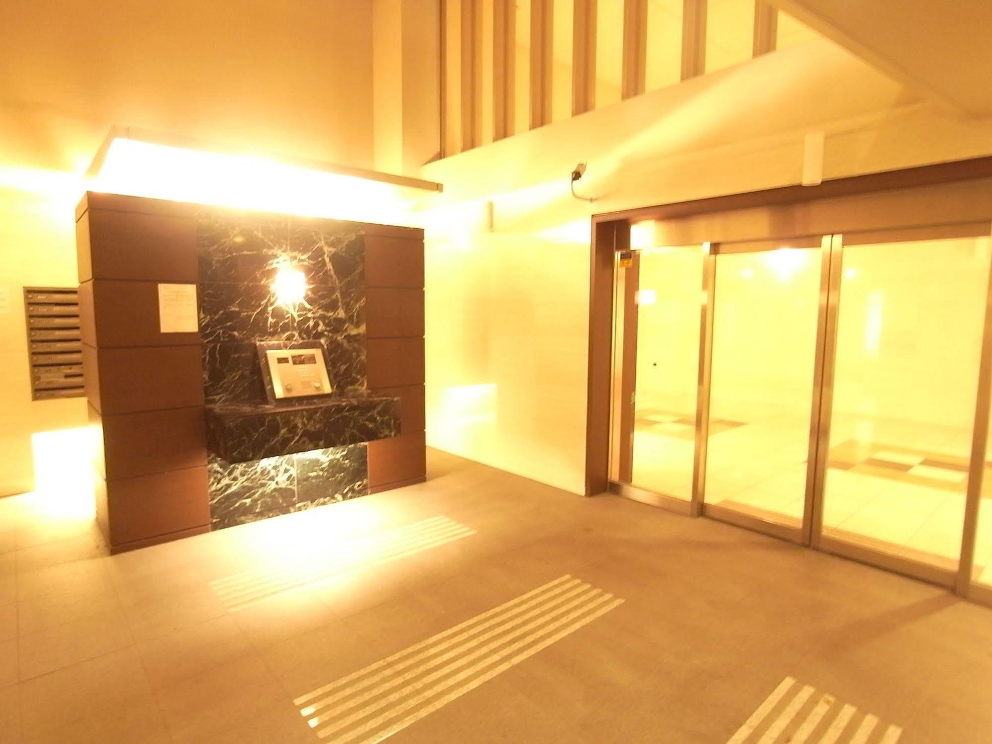 Palace Studio Shinjuku Tochomae Präfektur Tokio Exterior foto